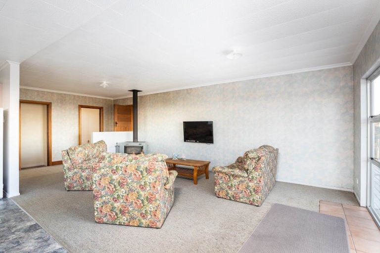 Photo of property in 1568 Carrington Road, Hurworth, New Plymouth, 4371