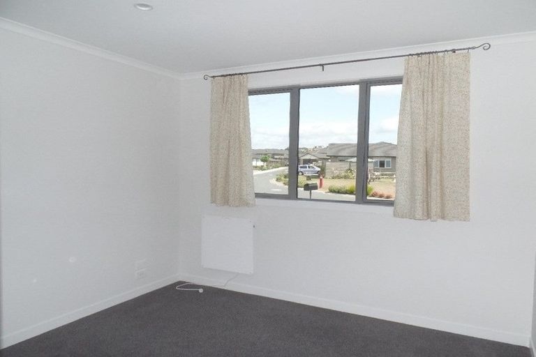 Photo of property in Waterview Estate, 86/4 Greystone Place, Omokoroa, 3114