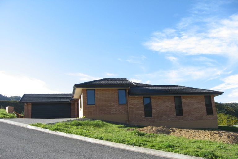 Photo of property in 14 Gravesend Place, Picton, 7220