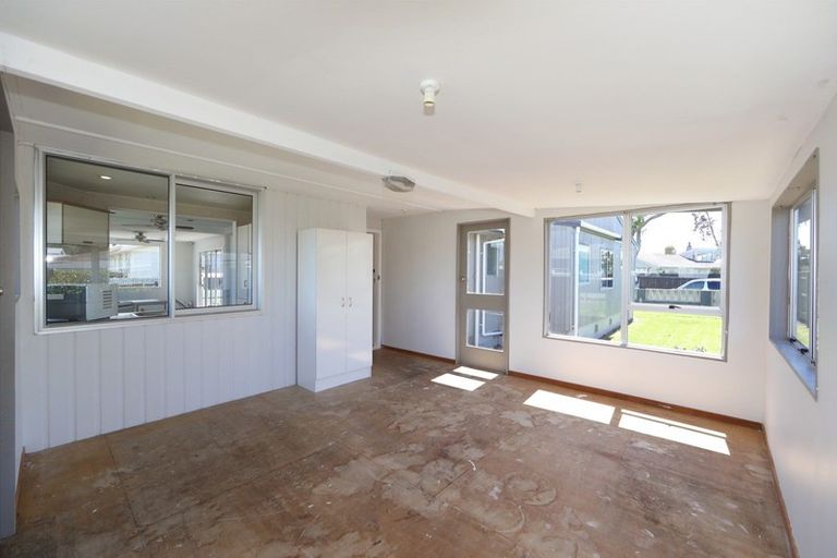 Photo of property in 11 Yarmouth Road, Flaxmere, Hastings, 4120