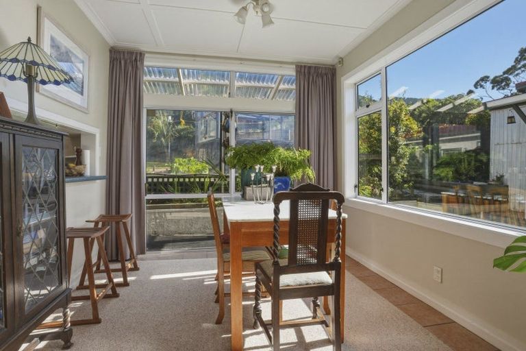 Photo of property in 11 Monowai Road, Ravensbourne, Dunedin, 9022