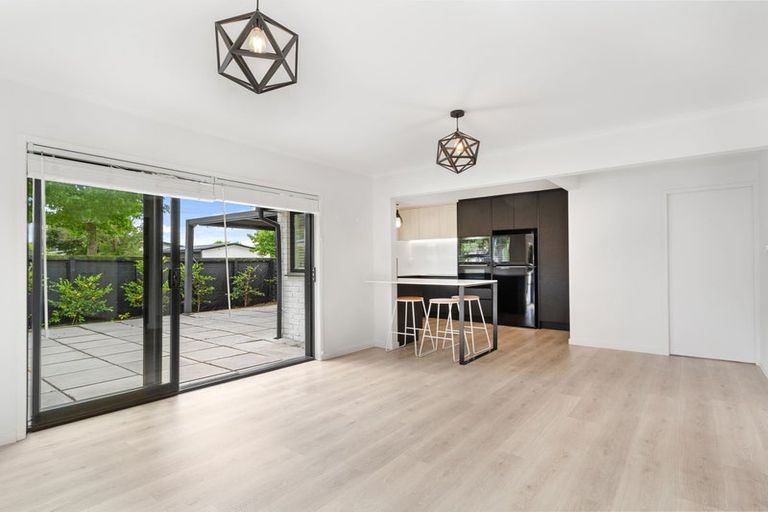 Photo of property in 2/23 Hamilton Avenue, Ilam, Christchurch, 8041