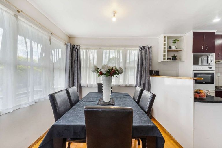 Photo of property in 1 Mack Place, Red Hill, Papakura, 2110