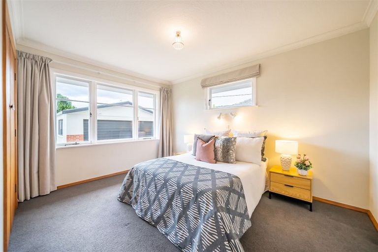 Photo of property in 19 Charles Street, Clouston Park, Upper Hutt, 5018