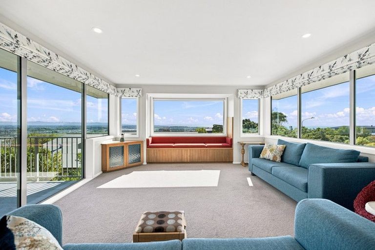 Photo of property in 271 Cannon Hill Crescent, Mount Pleasant, Christchurch, 8081