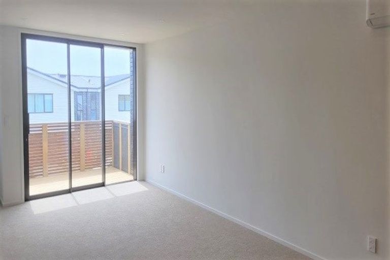 Photo of property in 39 Holystone Road, Whitby, Porirua, 5024