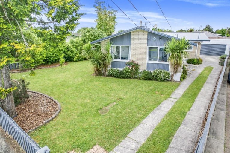 Photo of property in 49 Cecil Street, St Andrews, Hamilton, 3200