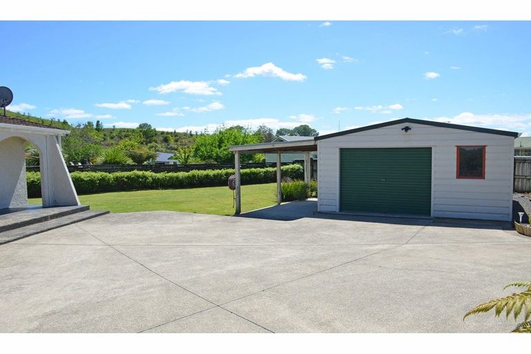 Photo of property in 14 Syme Crescent, Kawerau, 3127