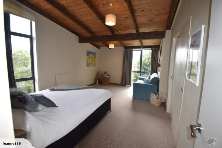 Photo of property in 81 Sea Vista Drive, Pukerua Bay, 5026