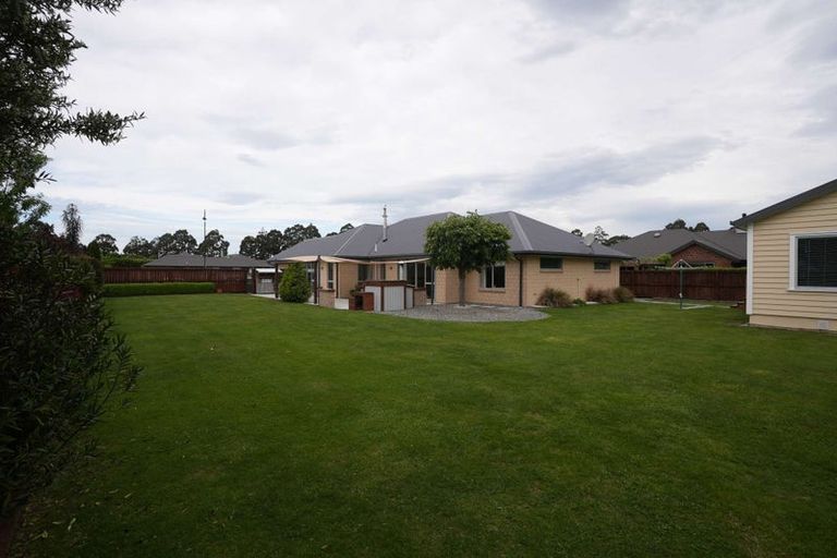 Photo of property in 17 Cameron Crescent, Rolleston, 7614