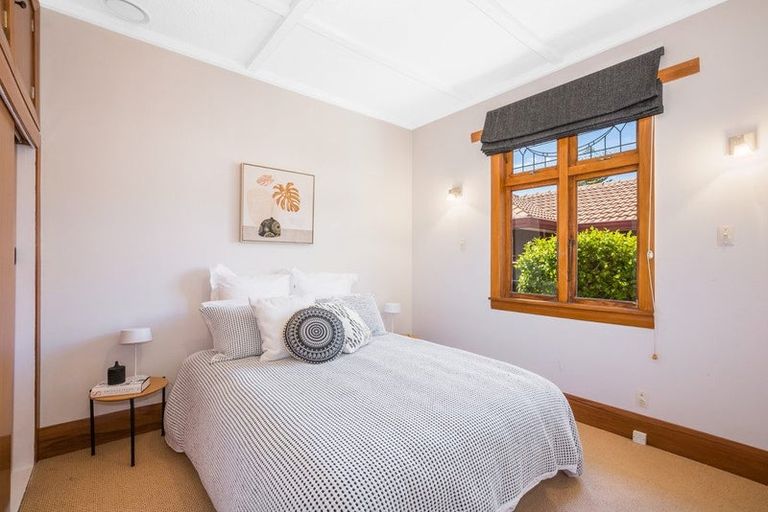 Photo of property in 49 Oroua Street, Eastbourne, Lower Hutt, 5013