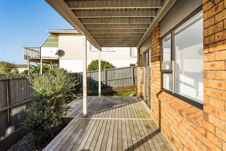 Photo of property in 859 Beach Road, Waiake, Auckland, 0630