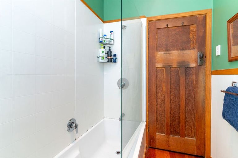 Photo of property in 129 Glen Road, The Glen, Dunedin, 9011