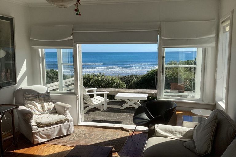 Photo of property in 103 Messenger Terrace, Oakura, 4314