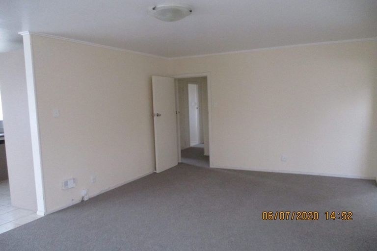 Photo of property in 8 Pandora Place, Pakuranga, Auckland, 2010
