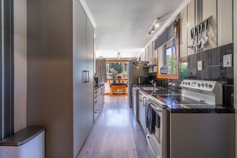 Photo of property in 71 Paisley Street, Kew, Invercargill, 9812