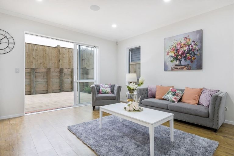 Photo of property in 93 Tir Conaill Avenue, Flat Bush, Auckland, 2019