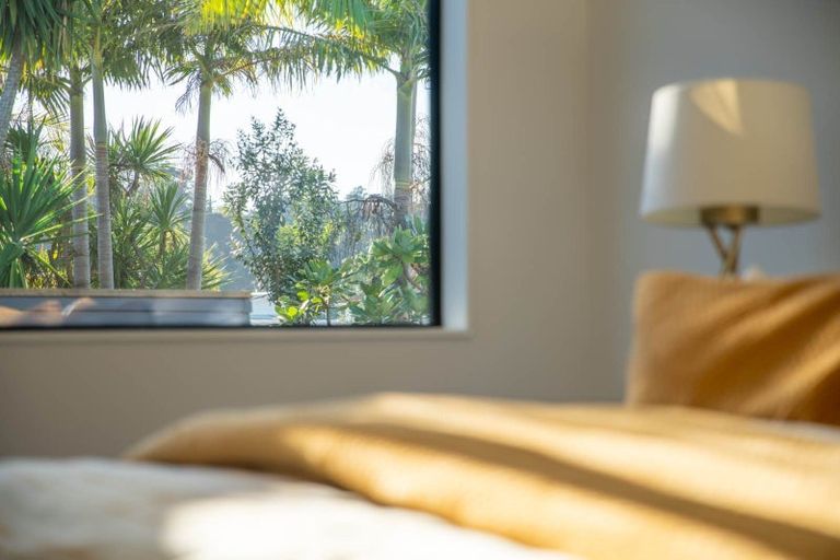 Photo of property in 9f O'donn Avenue, Beach Haven, Auckland, 0626