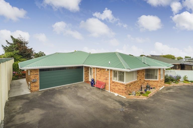 Photo of property in 16a Tui Mill Grove, Feilding, 4702