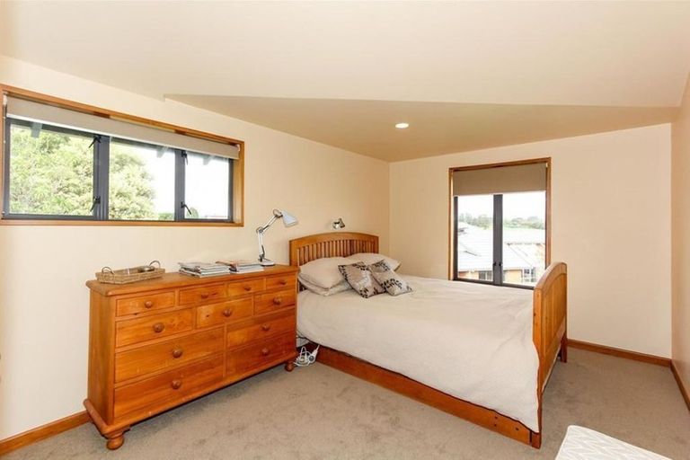 Photo of property in 96g Branch Road, Highlands Park, New Plymouth, 4312