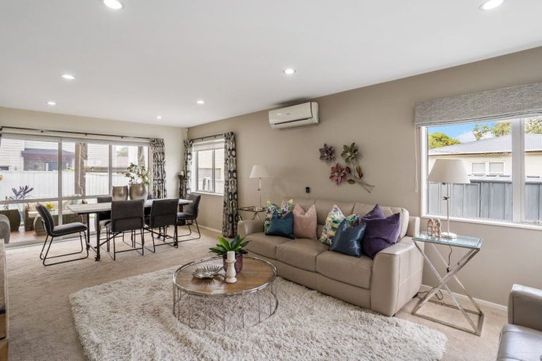 Photo of property in 126c Wellington Street, Howick, Auckland, 2014