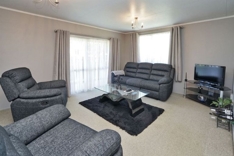 Photo of property in 40 Lindsay Crescent, Nawton, Hamilton, 3200