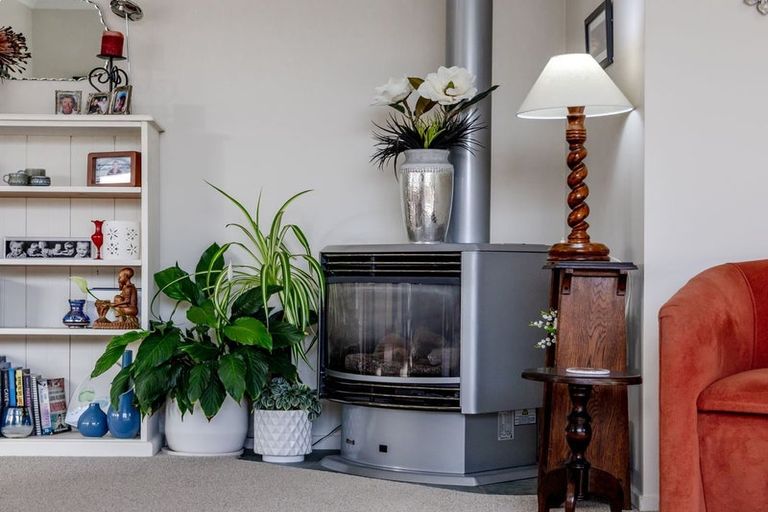 Photo of property in 20 Tasman Street, Greymouth, 7805