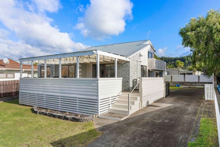 Photo of property in 113 Lorraine Place, Whangamata, 3620