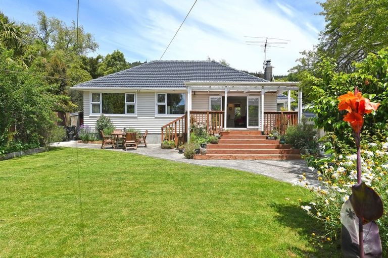 Photo of property in 40 Field Street, Silverstream, Upper Hutt, 5019