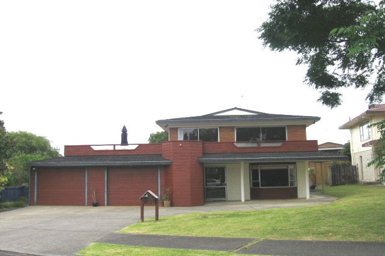 Photo of property in 3 Jessmae Place, Hillcrest, Auckland, 0627