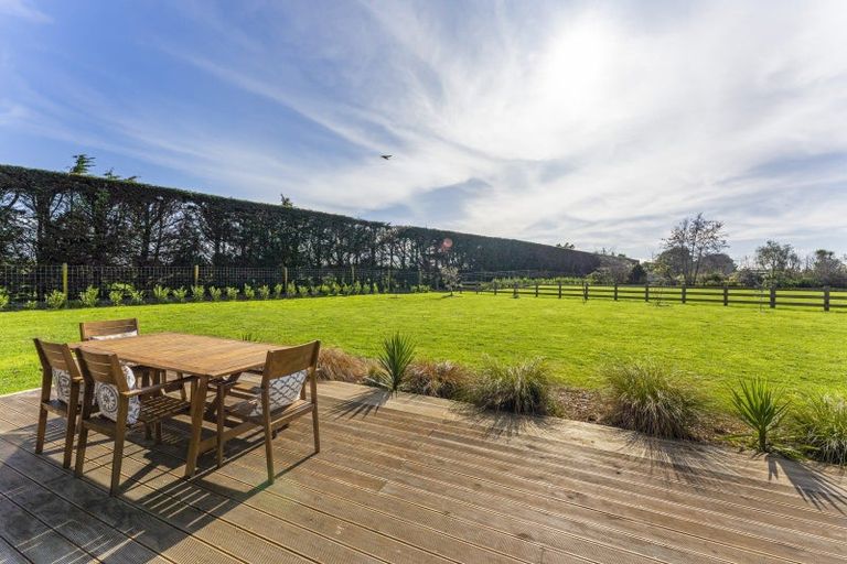 Photo of property in 18 Grefor Lane, Waitarere, Levin, 5574