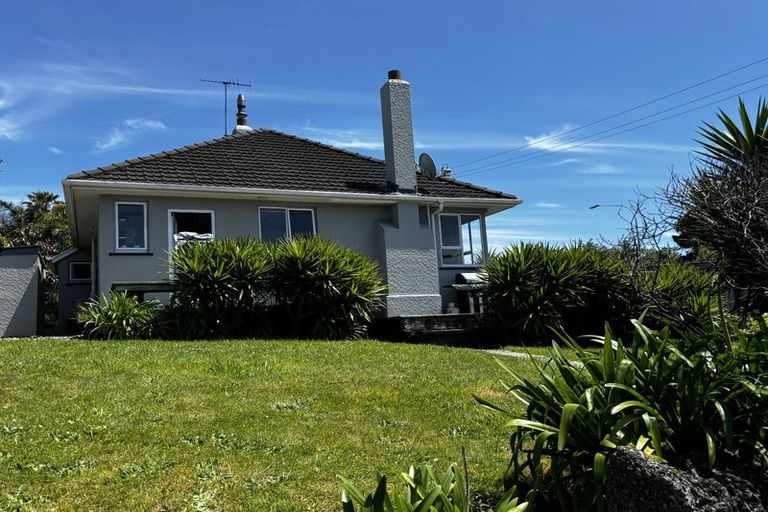 Photo of property in 79 Mangorei Road, Strandon, New Plymouth, 4312