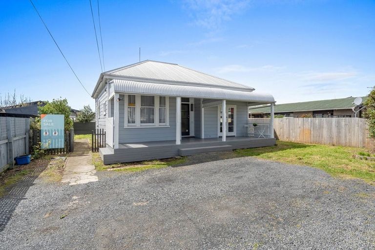 Photo of property in 61 Wesley Street, South Dunedin, Dunedin, 9012