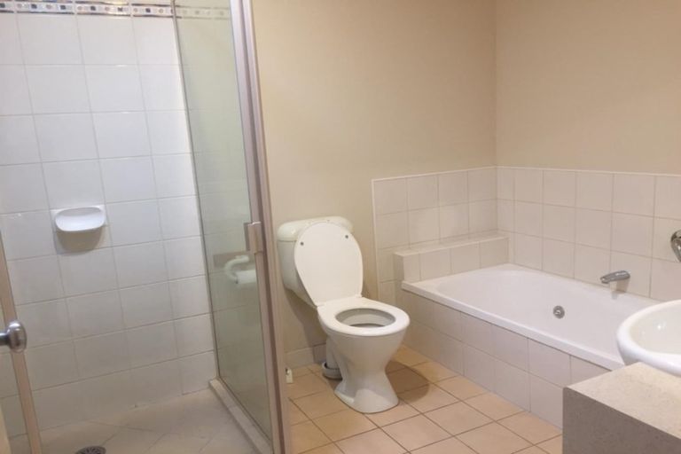 Photo of property in 8 Quarter Deck Lane, Gulf Harbour, Whangaparaoa, 0930