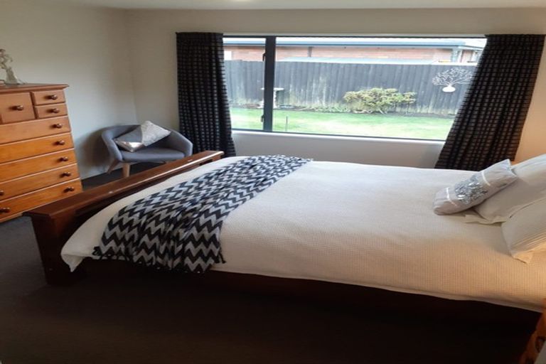 Photo of property in 6 Jerez Place, Hei Hei, Christchurch, 8042