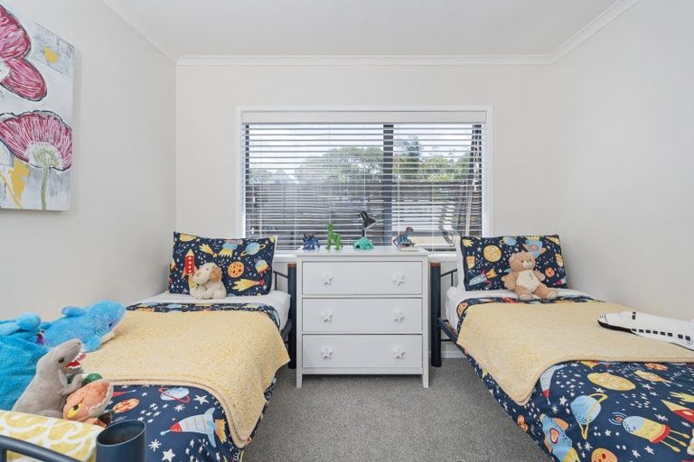 Photo of property in 31 Wells Place, Whitianga, 3510