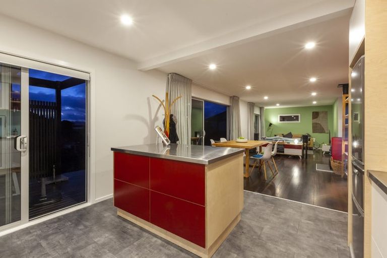 Photo of property in 12 Allen Road, Raumati Beach, Paraparaumu, 5032
