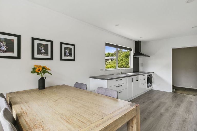 Photo of property in 30 Lupin Terrace, Tawa, Wellington, 5028