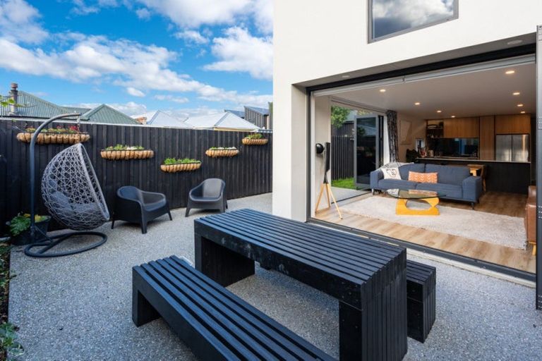 Photo of property in 11 Nimon Lane, Caversham, Dunedin, 9012