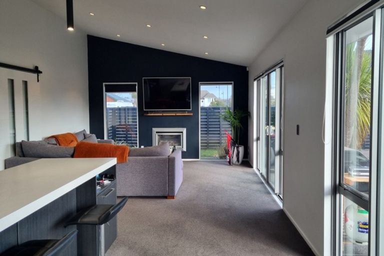 Photo of property in 1 Millpark Place, Northwood, Christchurch, 8051