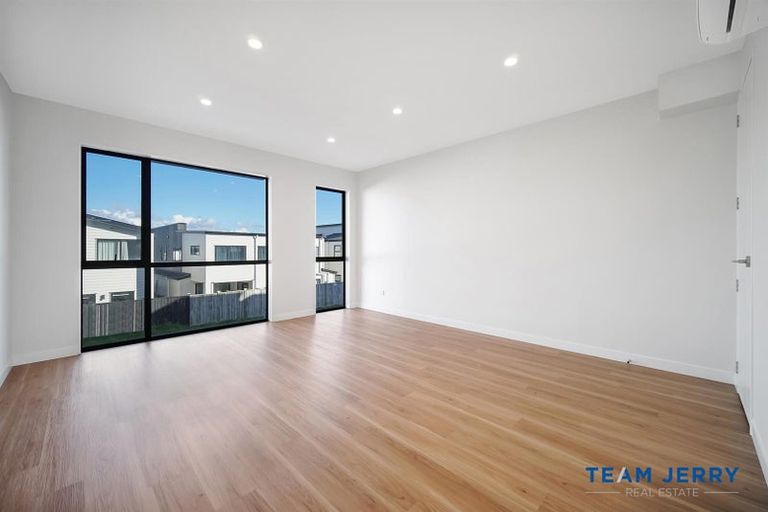 Photo of property in 173 Clark Road, Hobsonville, Auckland, 0616