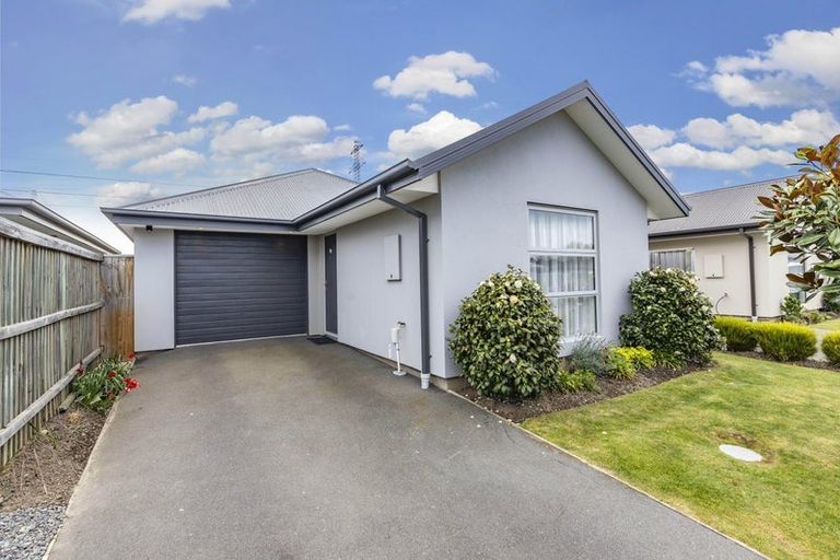 Photo of property in 26 Helmore Street, Rangiora, 7400