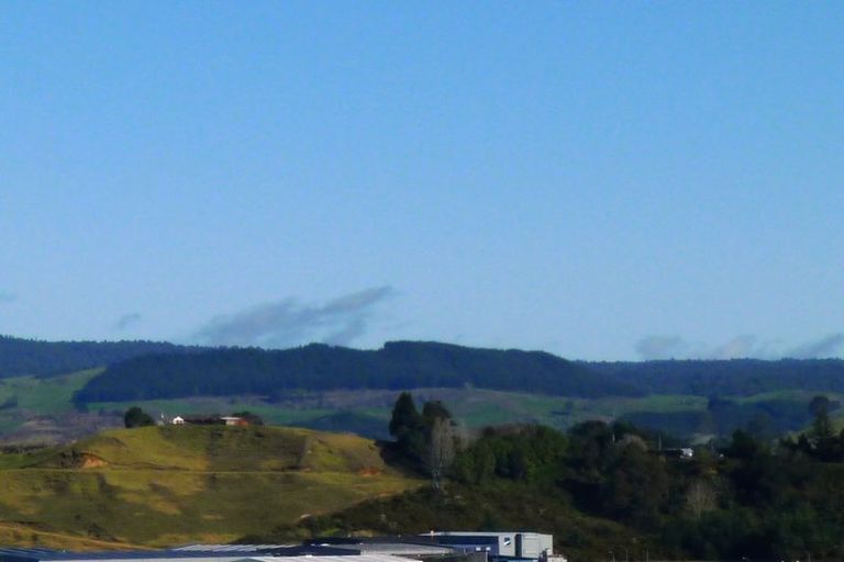 Photo of property in 6 Carex Close, Pyes Pa, Tauranga, 3112