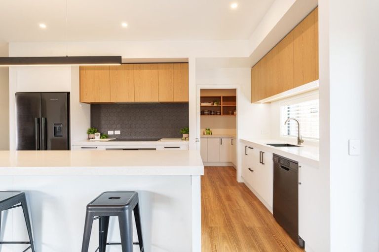 Photo of property in 53 Heathfield Drive, Mosgiel, 9024