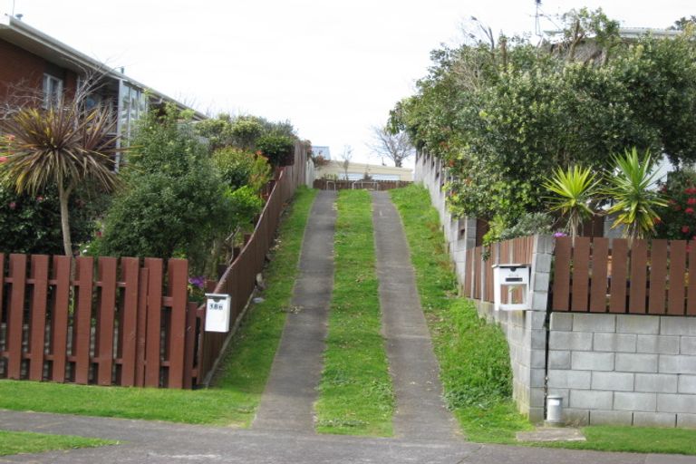 Photo of property in 18a-b Lantana Avenue, Bell Block, New Plymouth, 4312