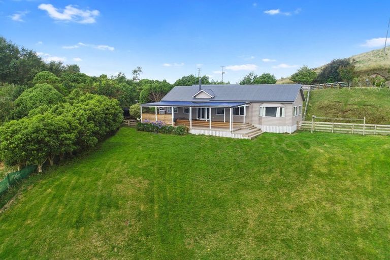 Photo of property in 89 Hill View Drive, Acacia Bay, Taupo, 3385