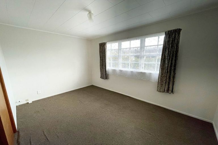 Photo of property in 100 Hillcrest Road, Papatoetoe, Auckland, 2025