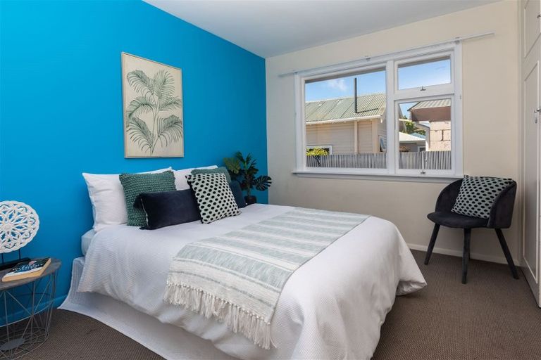 Photo of property in 32a Koromiko Street, Saint Martins, Christchurch, 8022