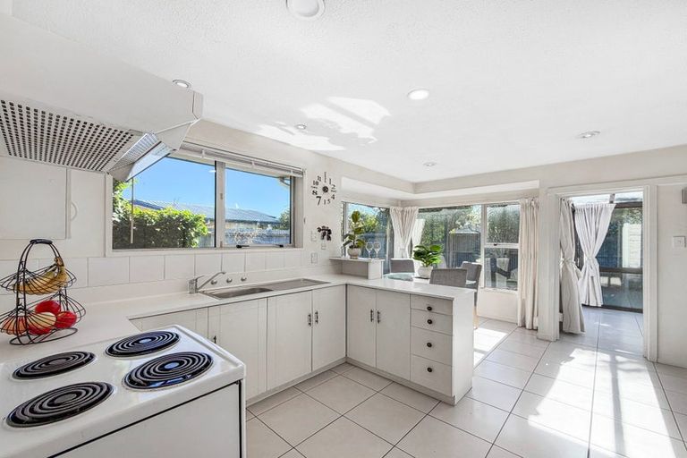 Photo of property in 2/59 Gardiners Road, Bishopdale, Christchurch, 8051