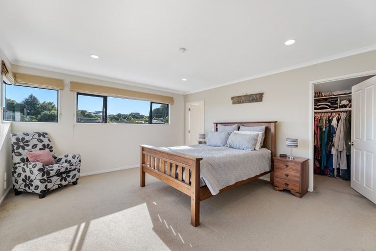Photo of property in 39 Oteki Park Drive, Welcome Bay, Tauranga, 3112